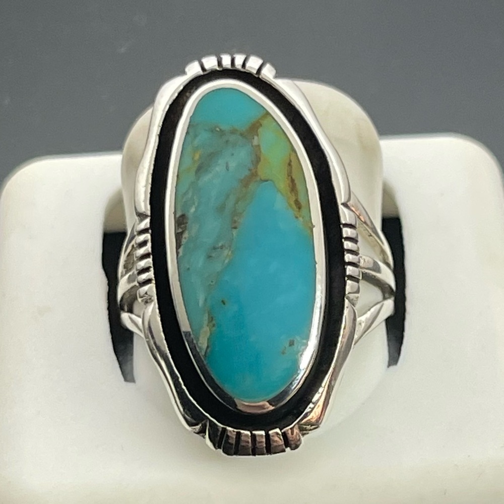 Genuine turquoise size 6 sterling silver 925 large cocktail stone ring